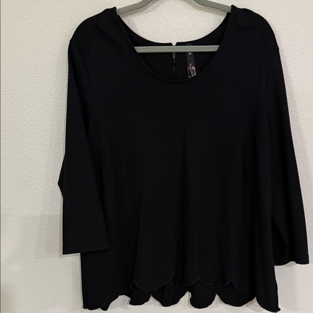 Melissa McCarthy Elegant Black 3/4 Sleeve Top Size 2x EIC